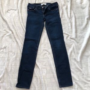 Low rise skinny jeans